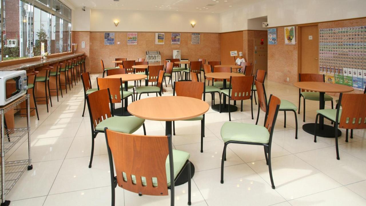 Toyoko Inn Okayama Eki Nishi Guchi Migi Exteriér fotografie