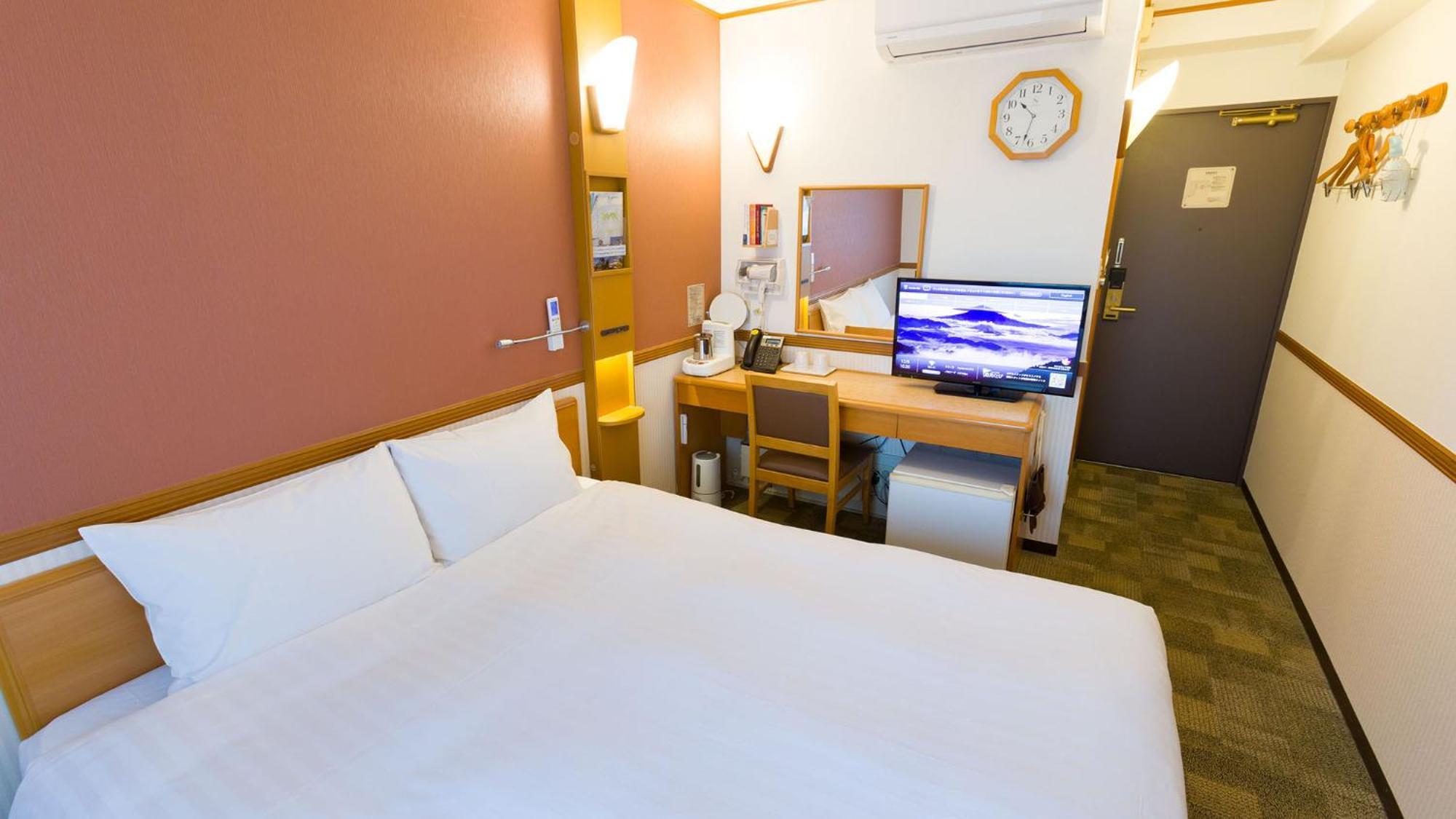 Toyoko Inn Okayama Eki Nishi Guchi Migi Pokoj fotografie